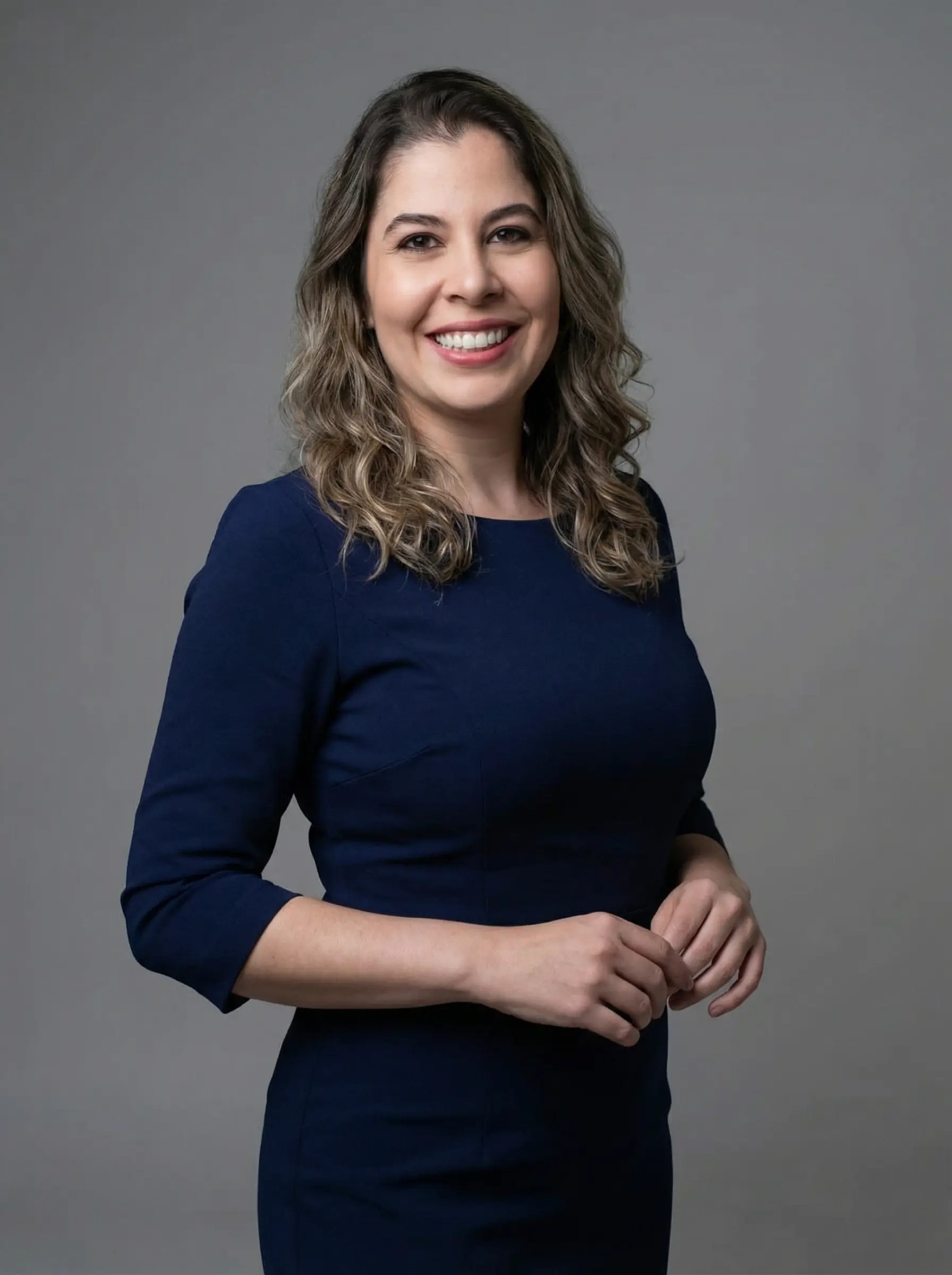 Dra. Nathiele Vendrami Rossini — Sócia Proprietária da NVR Advocacia